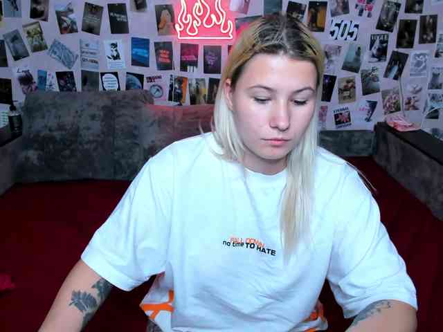 Ulya11Cutex webcam