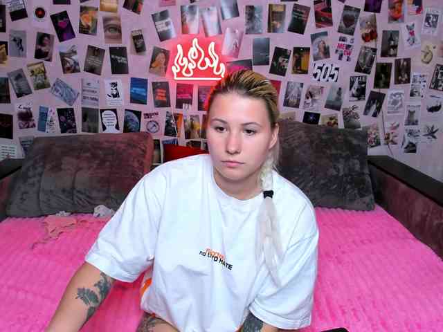Ulya11Cutex webcam
