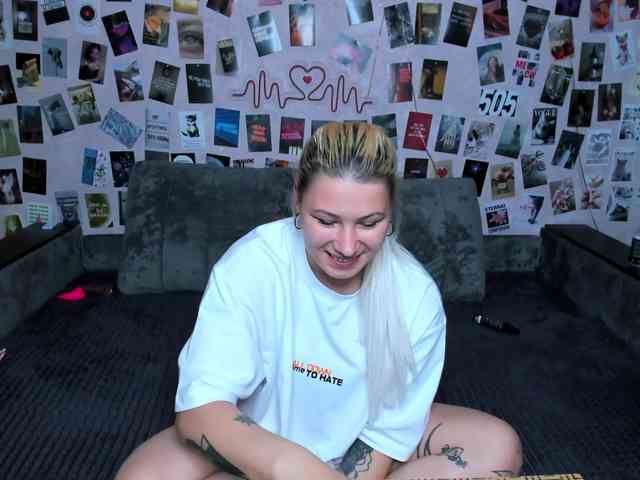 Ulya11Cutex webcam