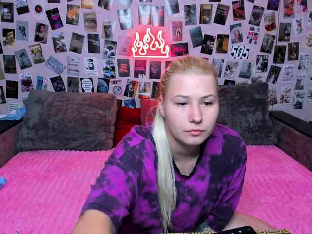 Ulya11Cutex webcam