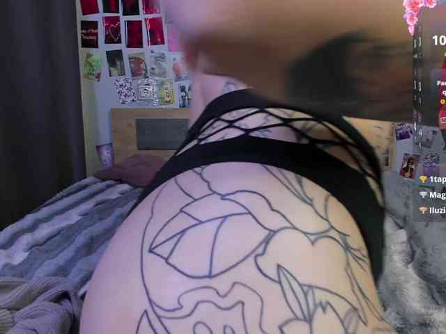 Ulya11Cutex webcam