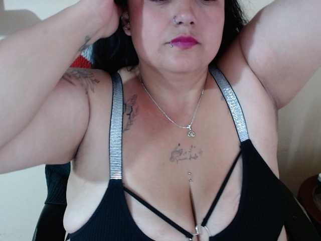 Ava-ryd live webcam show
