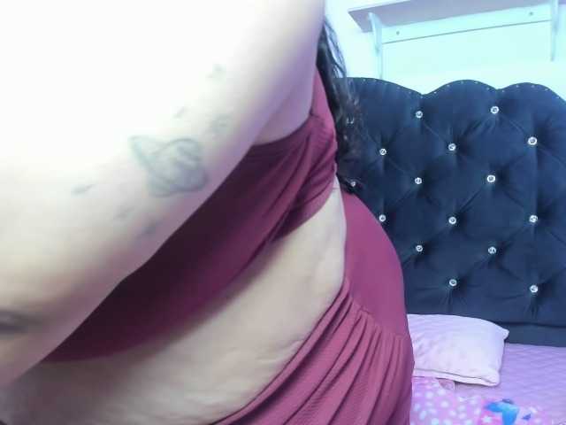AvaCurvy live cam on BongaCams