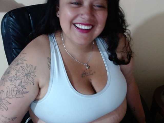 Ava-ryd live webcam show