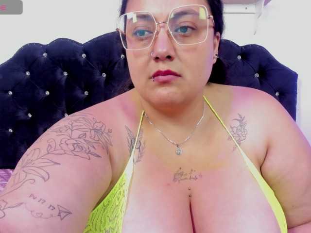 Ava-ryd, en directo ahora en BongaCams