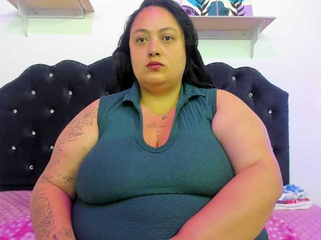 AvaCurvy