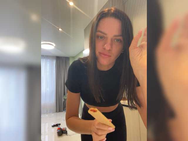 Rich23232323's BongaCams show and profile