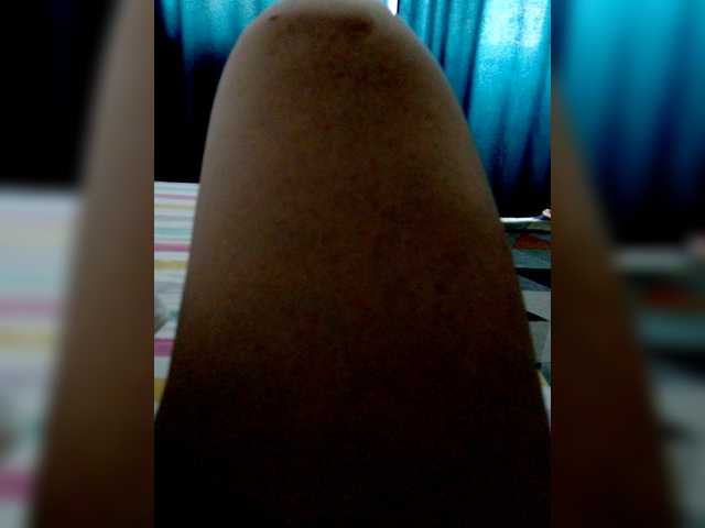 Eva-4's BongaCams show and profile