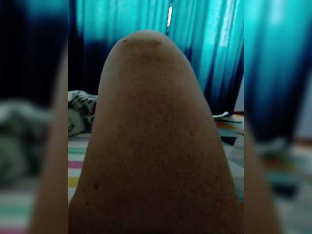 Eva-4's BongaCams show and profile