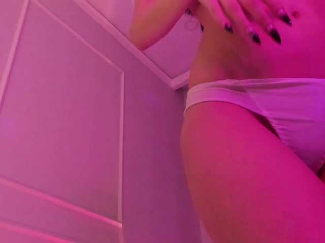 ariyastar1's BongaCams show and profile