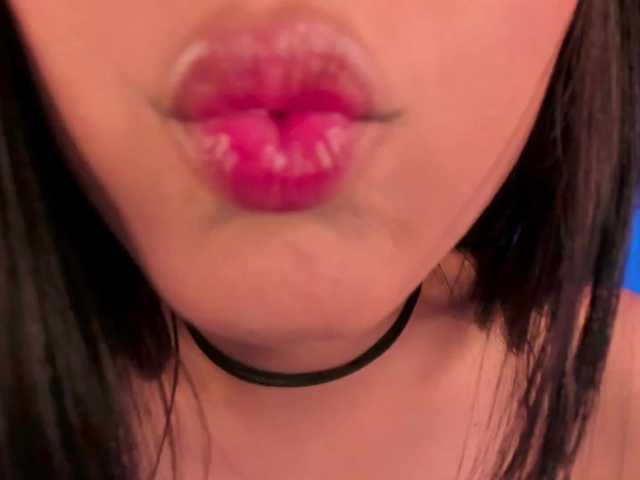 ariyastar1 live cam on BongaCams