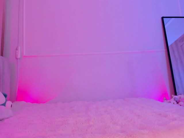 ariyastar1 live cam on BongaCams