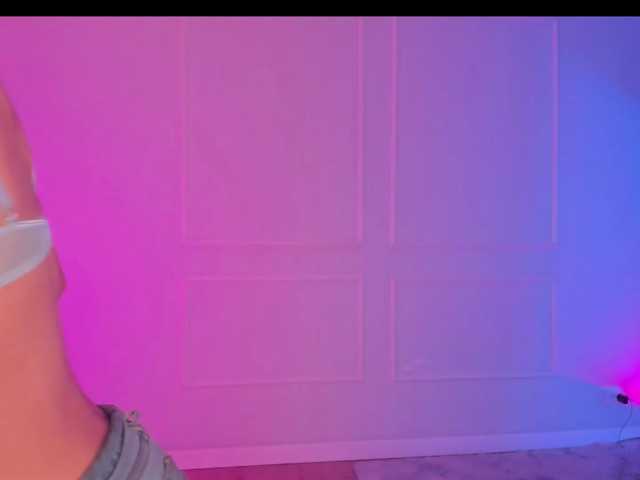 ariyastar1 live cam on BongaCams