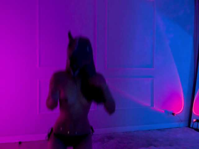 ariyastar1 live cam on BongaCams