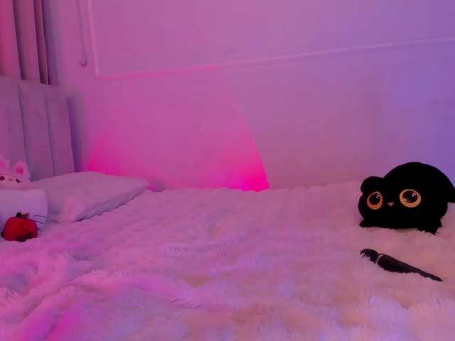 ariyastar1 live cam on BongaCams