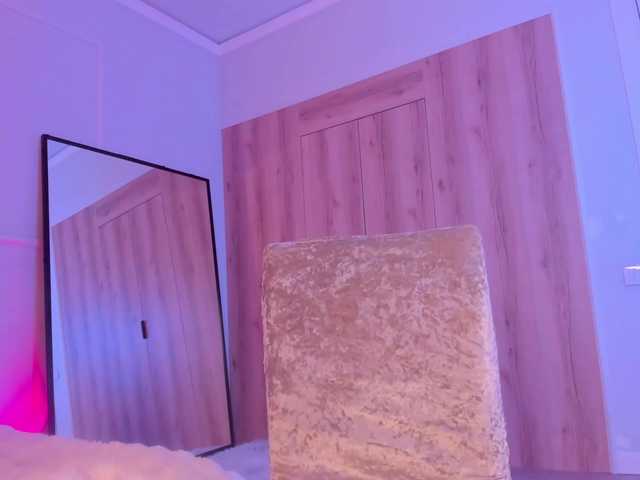 ariyastar1 live cam on BongaCams