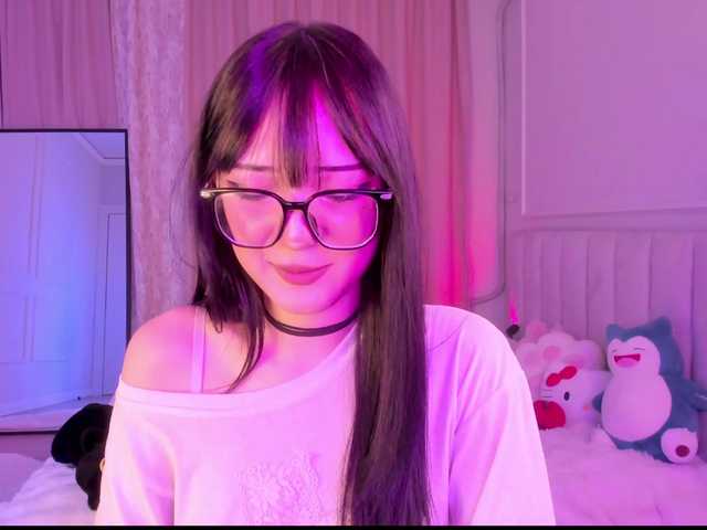 le modèle ariyastar1 est en webcam porno dans un show sur le site bongacams, il possède les tags suivants: Asian,Blonde,Shaved