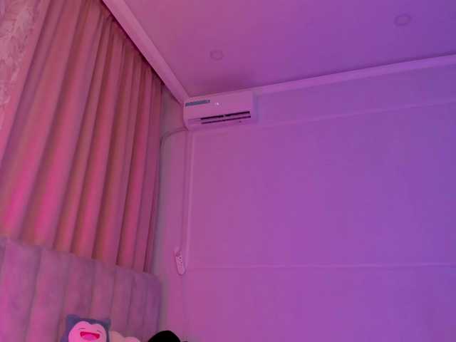 ariyastar1 live cam on BongaCams