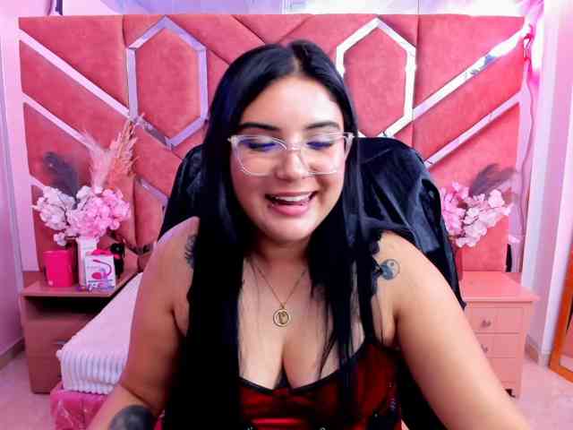 ninavelvet webcam