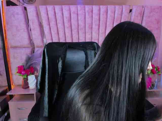 ninavelvet webcam