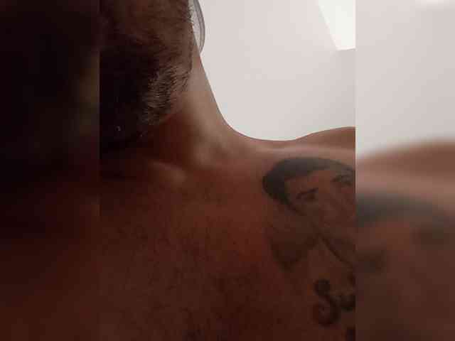 morenoymorenaa webcam