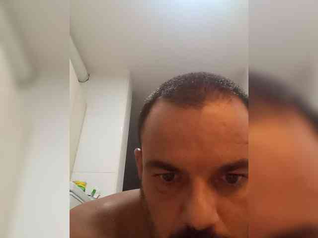 morenoymorenaa webcam