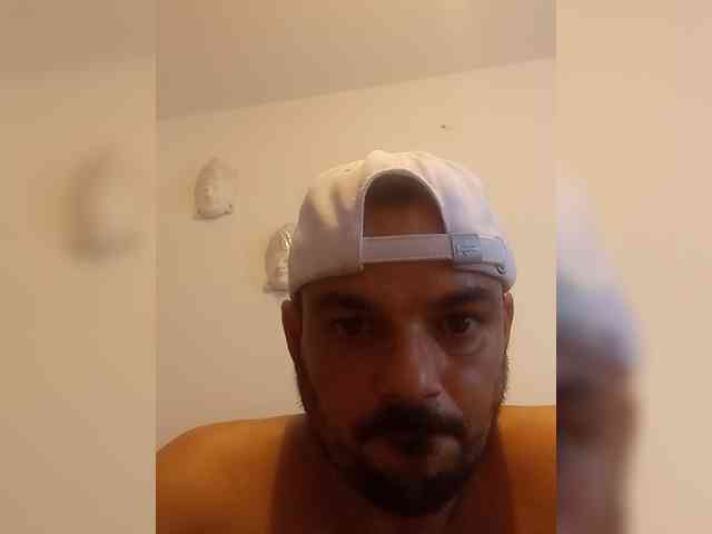 morenoymorenaa webcam