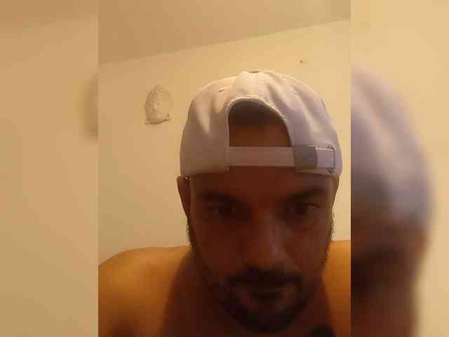 morenoymorenaa webcam