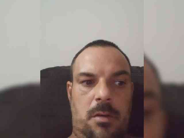 morenoymorenaa webcam