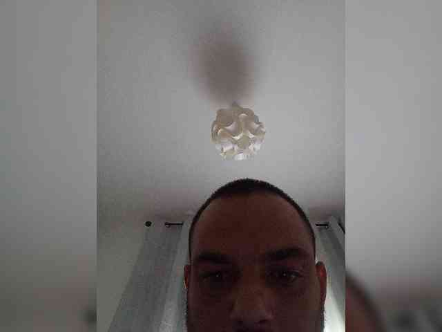 morenoymorenaa webcam