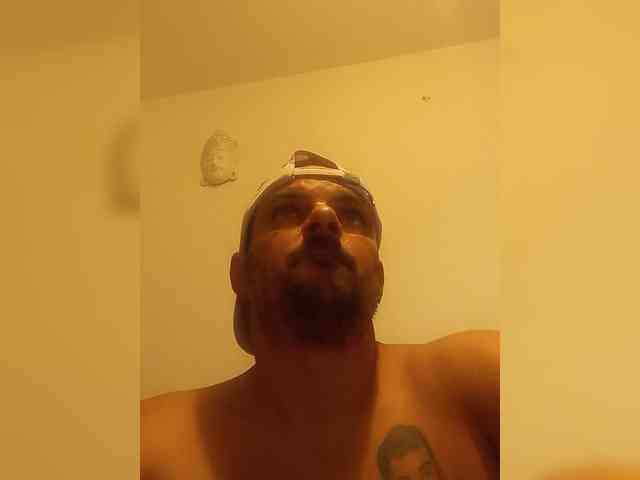 morenoymorenaa webcam