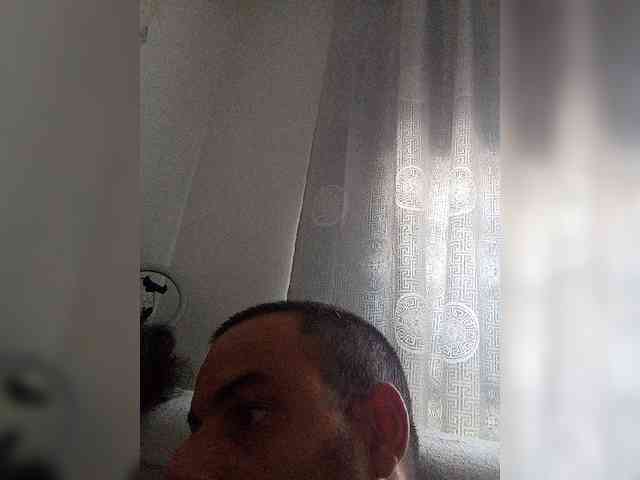 morenoymorenaa webcam