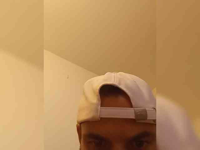 morenoymorenaa webcam