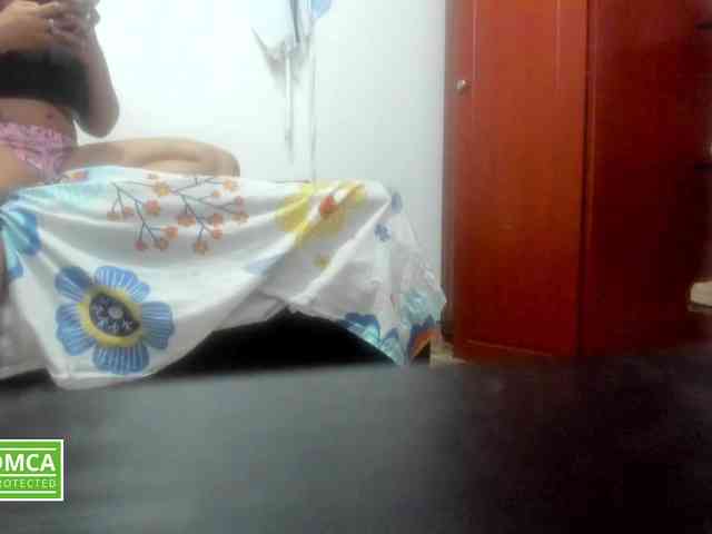 VictoriaMontiel-1 webcam