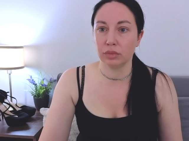 MiaFoxy Live Cam on BongaCams
