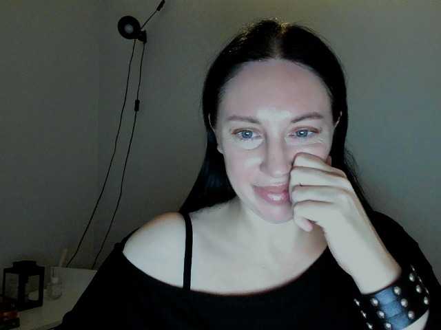 MiaFoxy live cam on BongaCams