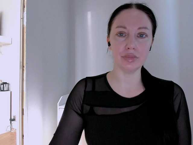 MiaFoxy live cam on BongaCams