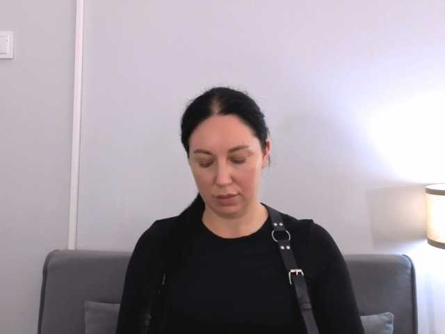 MiaFoxy live webcam show