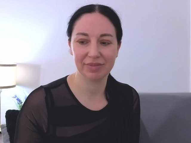 MiaFoxy live cam on BongaCams