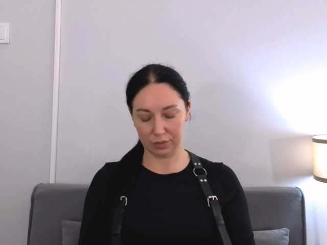 MiaFoxy live webcam show