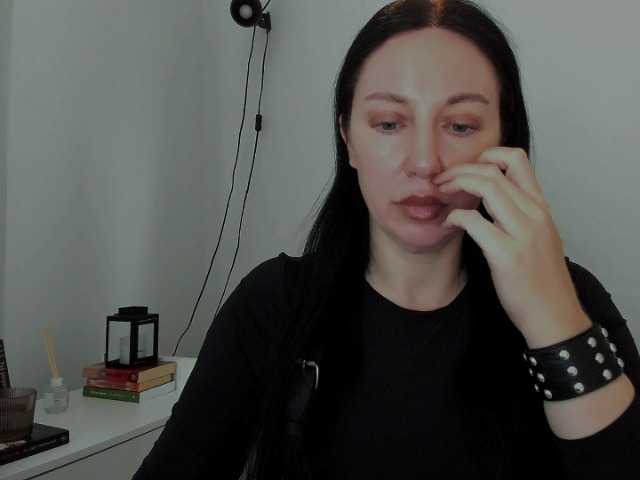 MiaFoxy live cam on BongaCams