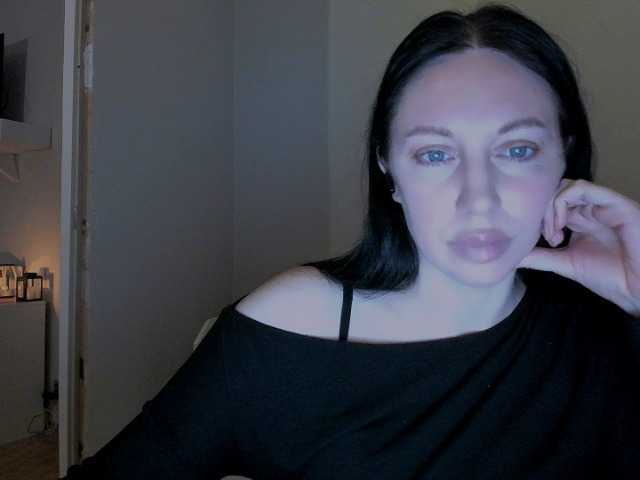 MiaFoxy live cam on BongaCams