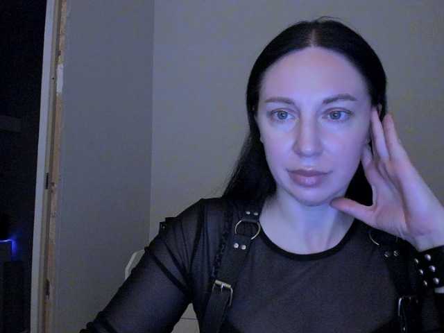 MiaFoxy live cam on BongaCams