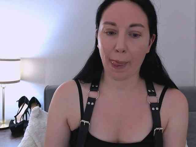 MiaFoxy webcam