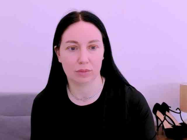 MiaFoxy Live Webcam on BongaCams