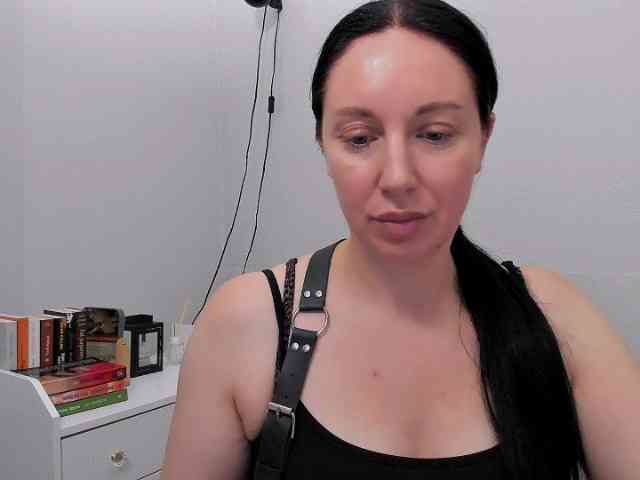 MiaFoxy webcam
