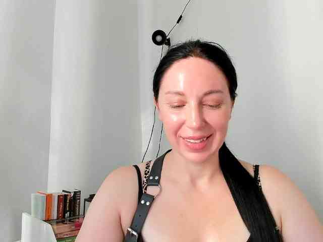 MiaFoxy webcam