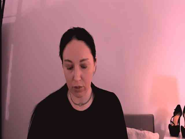 MiaFoxy webcam