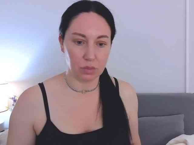 MiaFoxy webcam