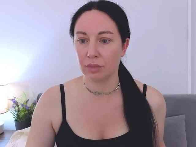 MiaFoxy webcam